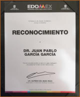 “Por su invaluable espíritu de servicio y gran dedicación para preservar la salud de los mexiquenses”